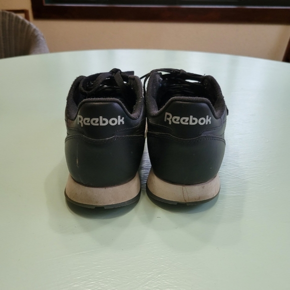 Reebok classic leather black Sz m 9.5 EU 42.5 - Picture 7 of 7